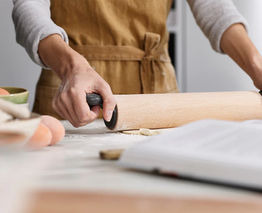 Grip-Pin™ Grey Ergonomic Rolling Pin - Image 2
