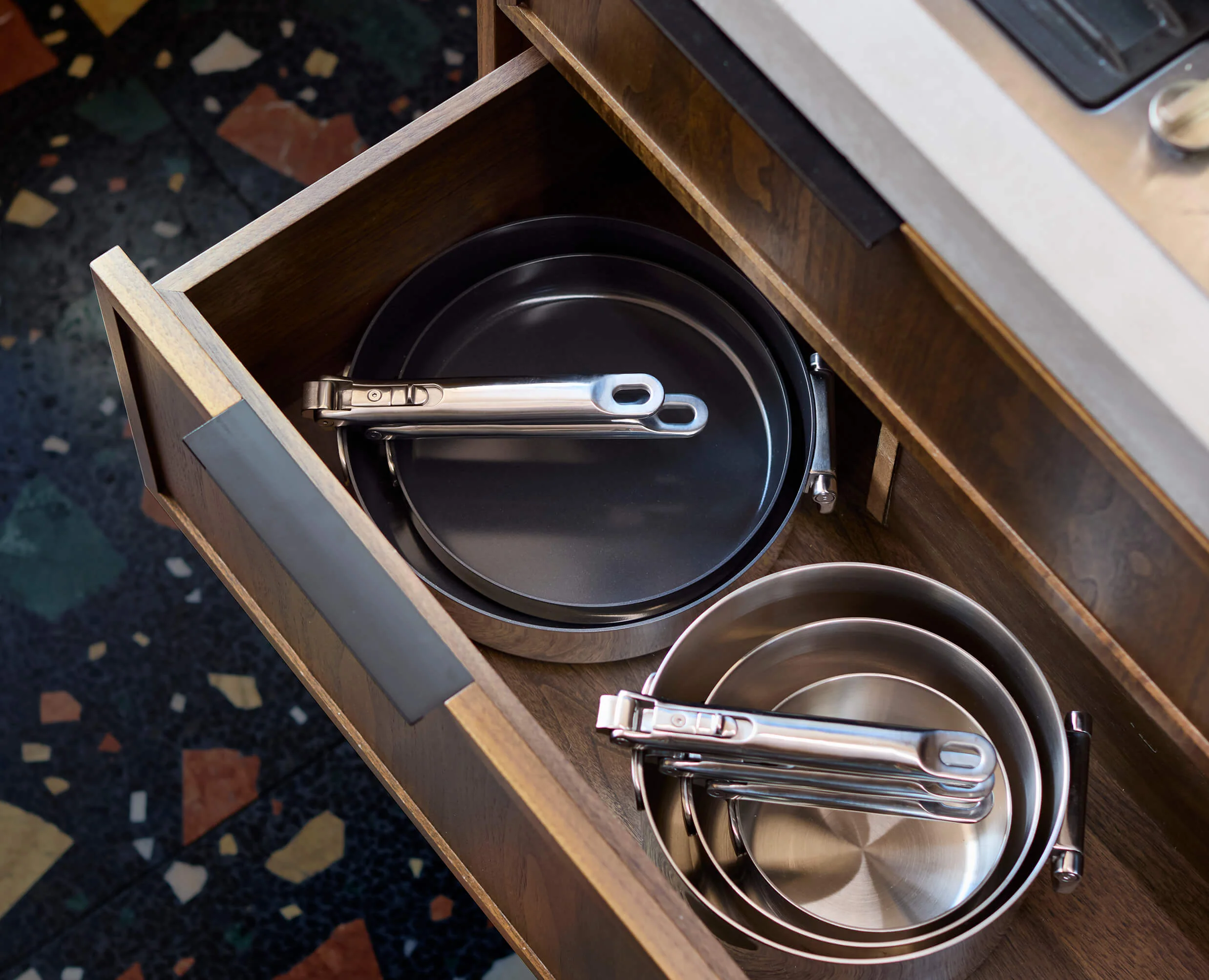 Space Steel Folding Handle Non-Stick 2-piece Frying Pan Set - Image 5